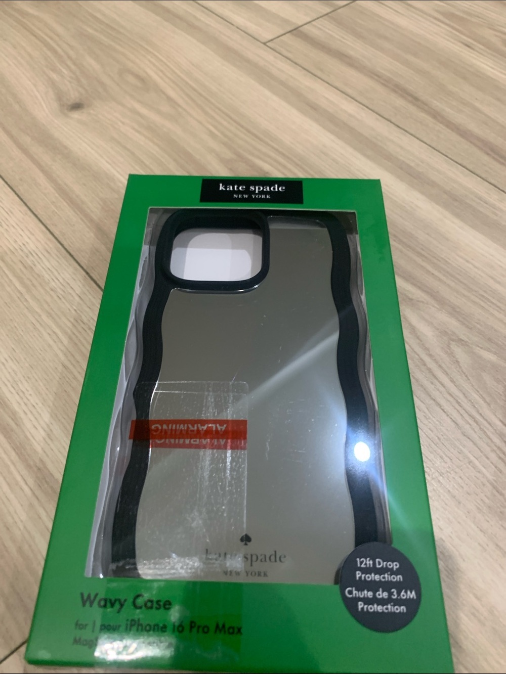 kate spade Black Wavy iPhone 16 pro max Case -
